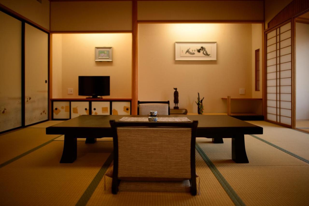 Hotel Iizaka Onsen Surikamitei Ohtori Fukushima  Exterior foto